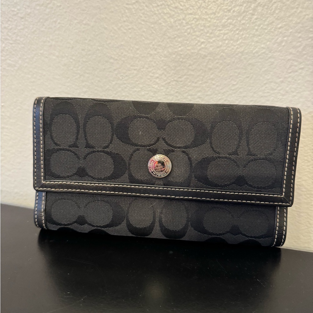 Coach Black Signature Pattern Wallet